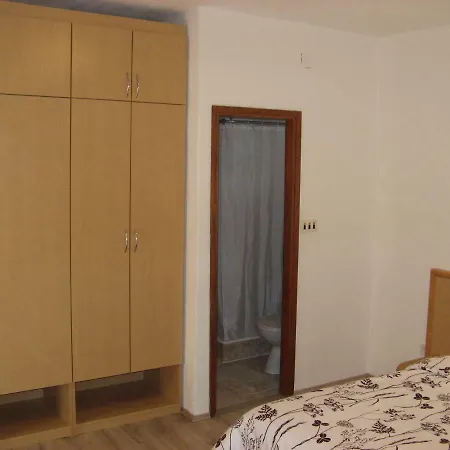 Appartement Apartments&rooms Milka Starigrad Paklenica