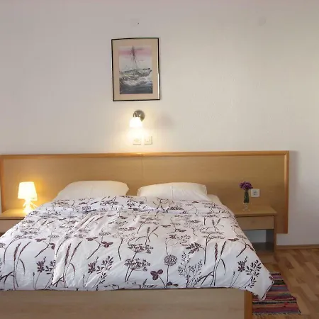 Apartments&rooms Milka Appartement