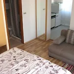 Apartment Apartments&rooms Milka *