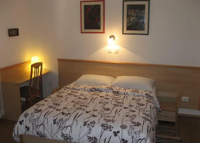 Apartments&rooms Milka Appartement