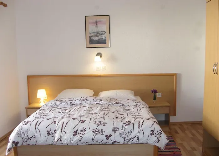 Apartments&rooms Milka Appartement